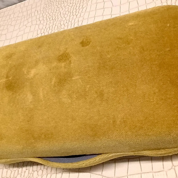 Brand New Green Velvet Glass Case with Silk Pouch and Gucci Cloth XL - Picture 2 of 3